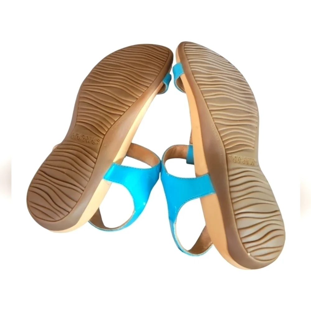 Vionic stylish turquoise